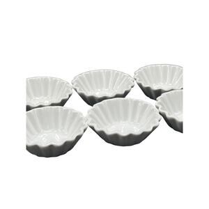Crate & Barrel Tartlet Baking Molds Set of 6 White Stoneware - Never Used